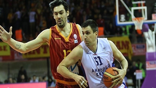 Anadolu Efes, Galatasaray Liv Hospital'ı 79-73 yendi