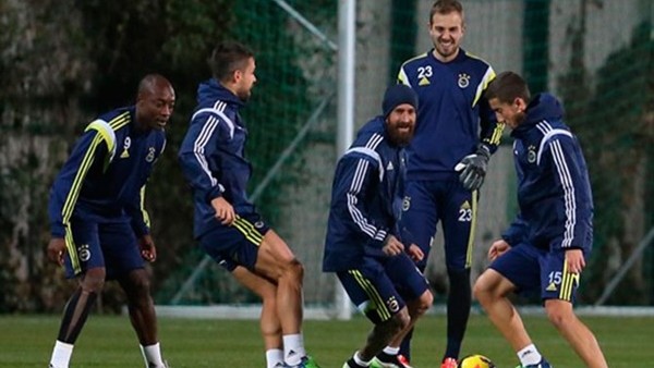Fenerbahçe, Trabzonspor maçının hazırlıklarını tamamladı