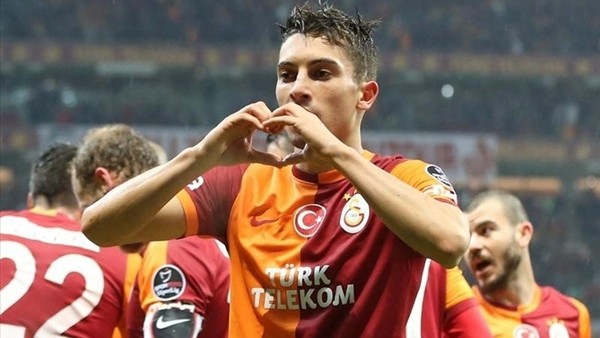 Alex Telles sonradan girdi, golünü attı!