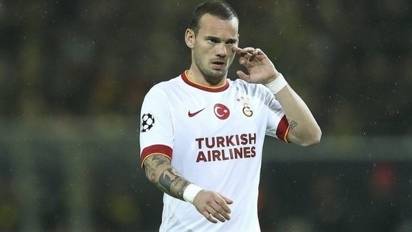 Wesley Sneijder'den Hagi paylaşımı!