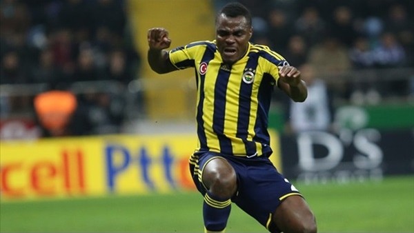 Emenike soyunma odasında dert yandı