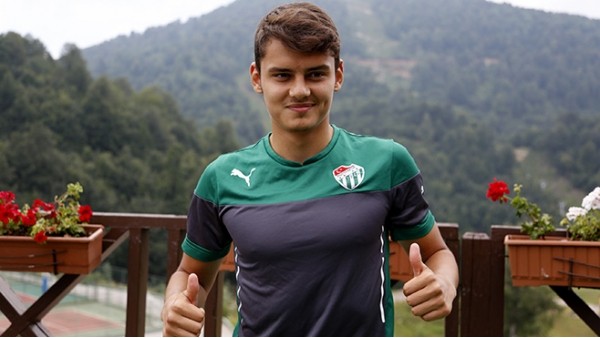 Enes Ünal korkuttu