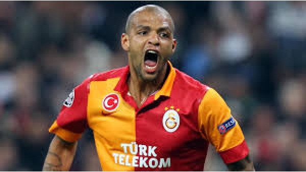 Felipe Melo yine sarı kart gördü