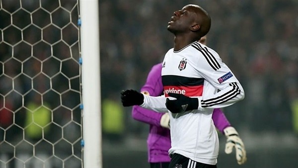 Liverpool'un malzemecisi Demba Ba'ya su vermedi