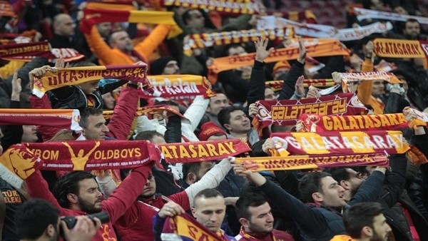 Cimbom'a Melo ve taraftarlardan destek!