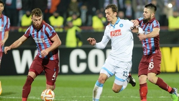 Trabzonspor, Napoli'ye 4-0 mağlup oldu