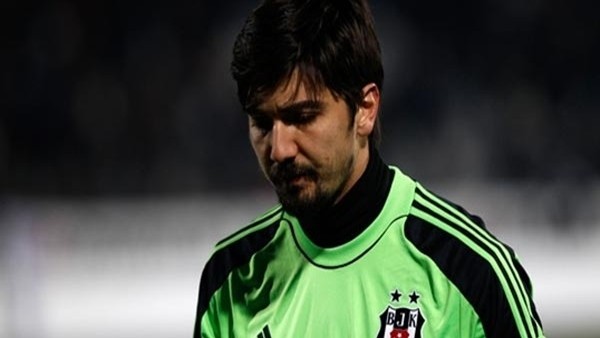 Tolga Zengin'den Beşiktaş'a kötü haber!