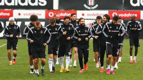 Beşiktaş, maç saatini beklemeye başladı