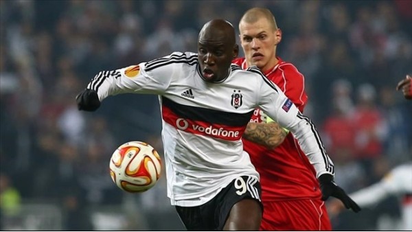 Demba Ba ülkesinde manşetlerde