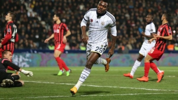 Emenike: 'Bana gol attırın'