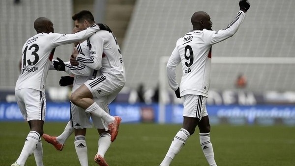 Beşiktaş'a Demba Ba hayat verdi!