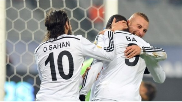 Kara Kartal'ı bu ikili uçuruyor