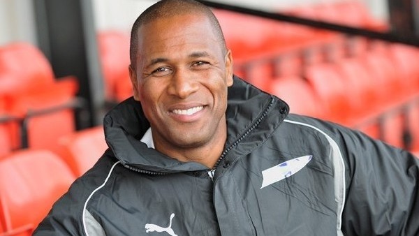 Les Ferdinand, QPR ile anlaştı