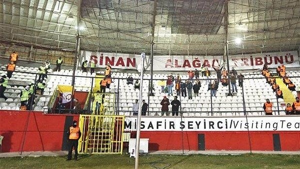 Maçta sadece 99 taraftar vardı!