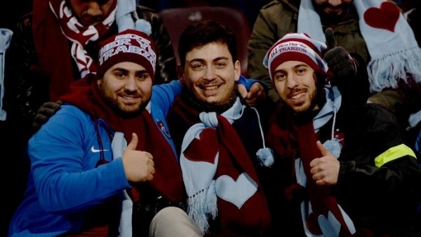 Trabzonspor-Napoli maçı taraftar sayısı