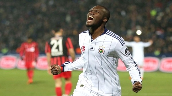 Moussa Sow'dan müthiş performans!