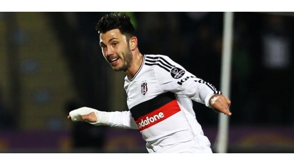 Tolgay Arslan'dan Avrupa'ya gollü ''Merhaba''