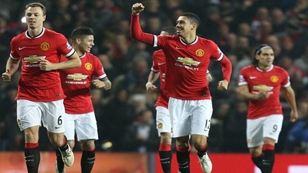 Manchester United, Burnley'i 3-1 mağlup etti