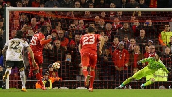 Beşiktaş, Liverpoolda son anda yıkıldı