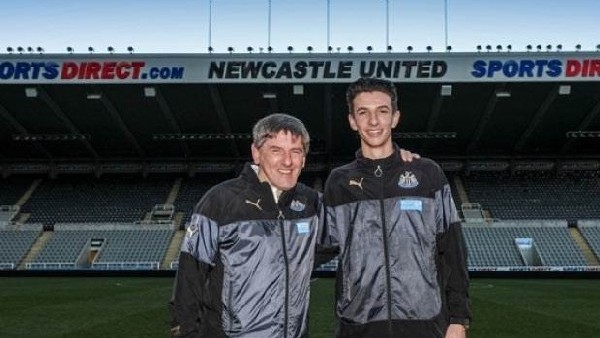 Daniel Barlaser, Newcastle United'da