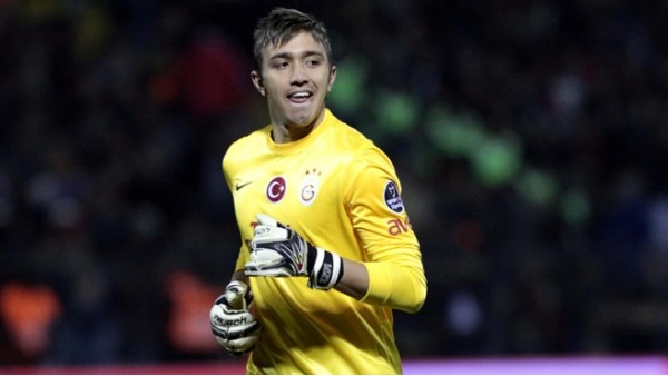 Muslera'ya dev talip! Gidiyor mu?