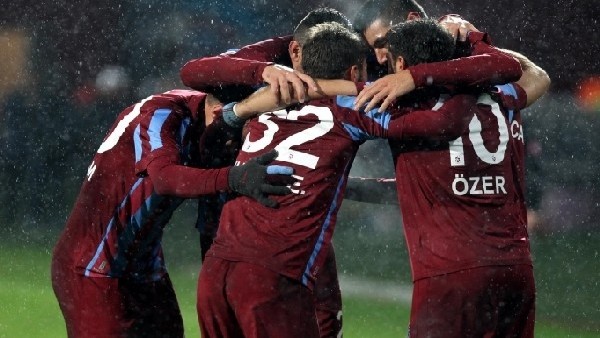 Trabzonspor devlerle yarışıyor