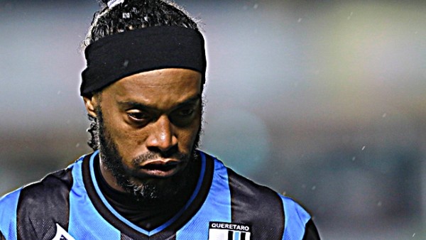 Ronaldinho'lu Queretaro'ya yeni hoca da fayda etmedi