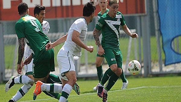 Bursaspor,  U21 takımını farklı geçti