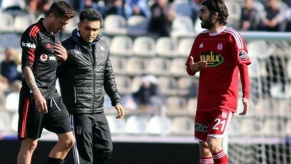 Beşiktaş'a Sosa'dan kötü haber