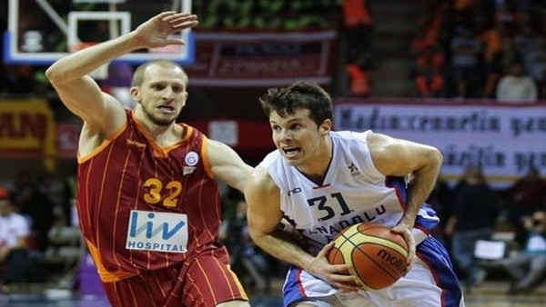 Galatasaray, Anadolu Efes'e direnemedi!