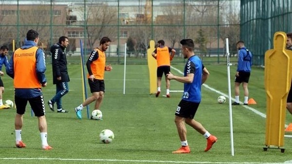 Torku Konyaspor'da, Trabzonspor maçı hazırlıkları