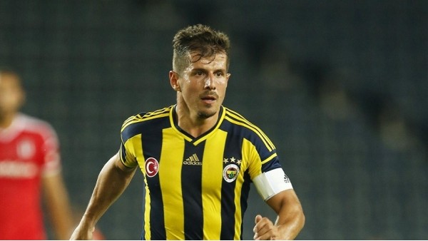 Emre Belözoğlu derbide oynayacak mı?