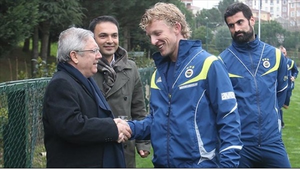 Derbi zaferinde aslan payı Aziz Yıldırım'a ait