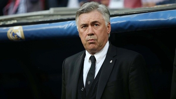 Ancelotti büyük maçları kaldıramıyor!