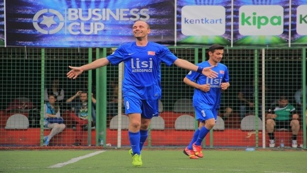 Şirketlerin Futboldaki Zirvesi Business Cup 6. Kez Yeşil Sahalarda