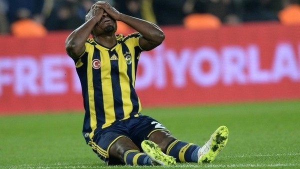 Emmanuel Emenike ülkesine gitti!