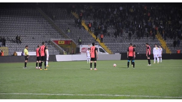 Süper Lig maçlarına 1 dakikalık saygı duruşu