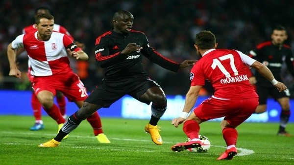 Beşiktaş Balıkesirspor karşısında sıkıntılı
