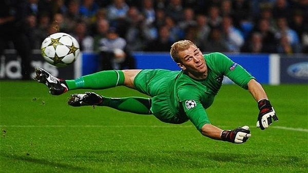 Joe Hart Casillas'ın rekorunu egale etti