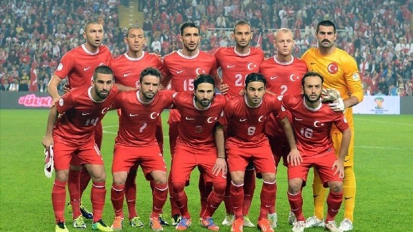 Hollanda-Türkiye maçının kanalı belli oldu