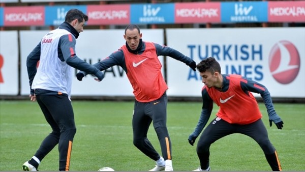 Galatasaray çıkış peşinde