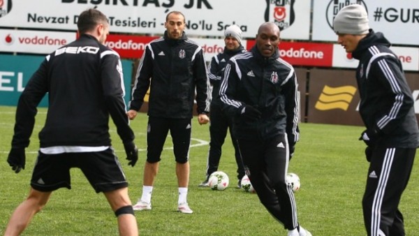 Beşiktaş, Fenerbahçe hazırlıkları ara vermeden başladı
