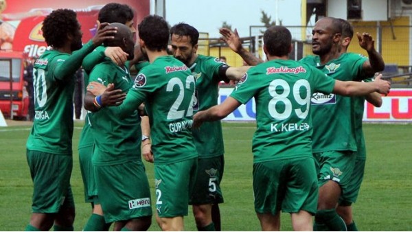 Akhisar'dan 5 gollü zafer!