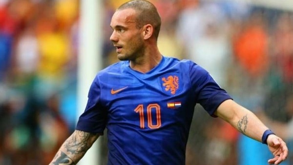 Hollanda-Türkiye maçında kaptan Sneijder