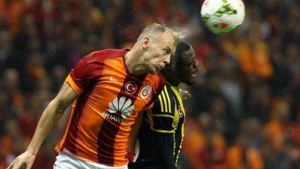 Defansın sigortası Semih Kaya