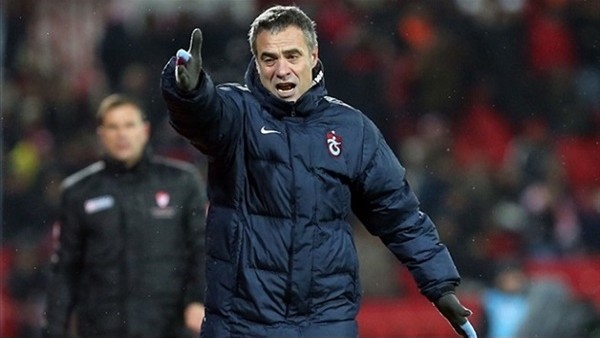 Ersun Yanal: 