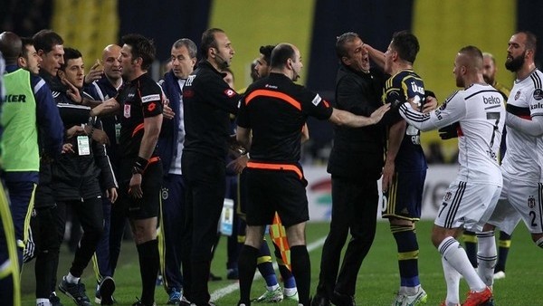 Emre Belözoğlu'ndan Bilic'e tehdit!