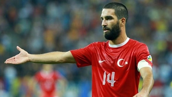 Milli Takımı, Arda Turan uçurdu