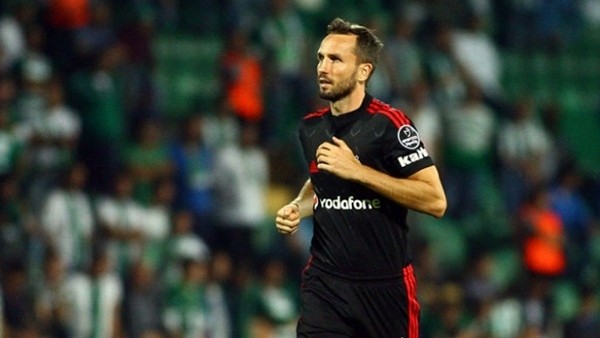 Tomas Sivok Başakşehir maçında ilk 11'de forma giyecek