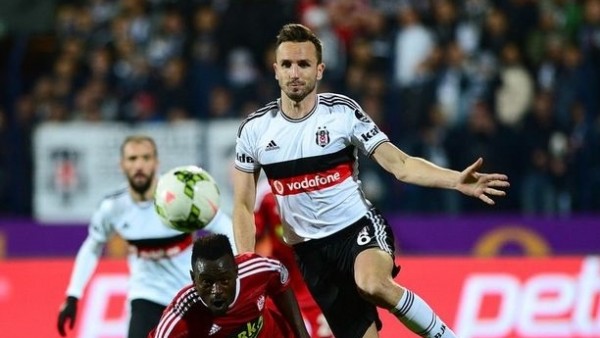Beşiktaş, Ersan ile Sivok ikilisiyle daha önce 3 maça başladı